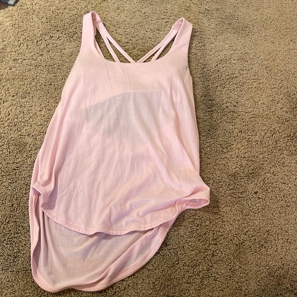 Lululemon pink tank with built in bra